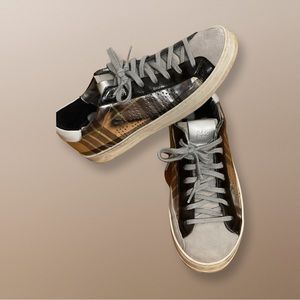 P448 Sneakers